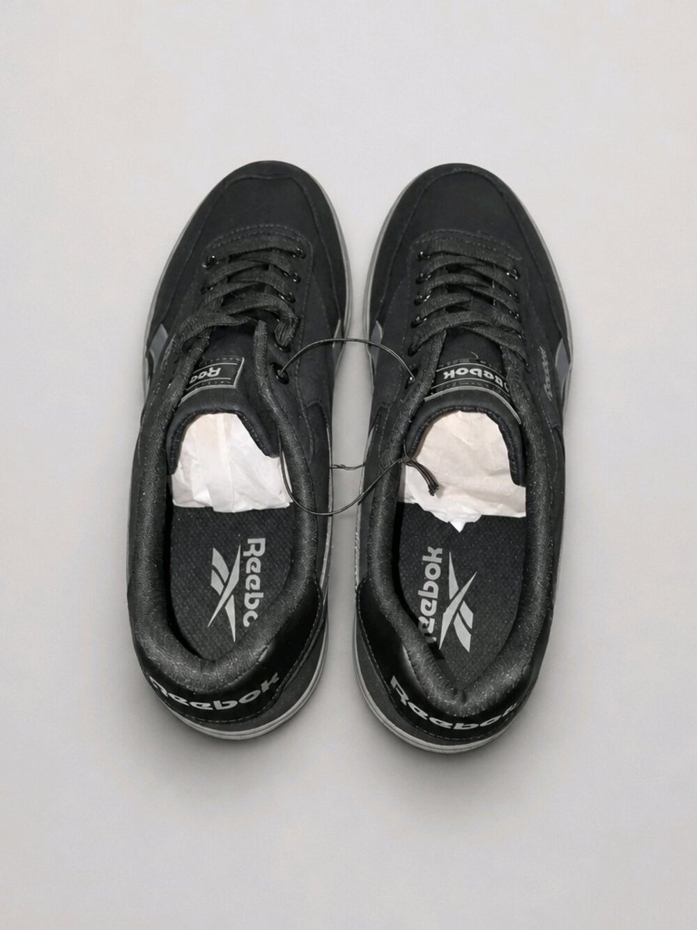 Reebok Men's Classic Sneakers Black Size 10.5 - Picture 2 of 2